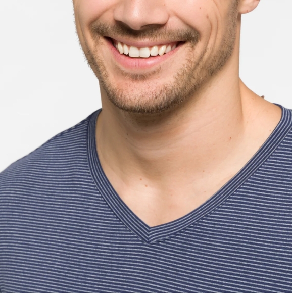 LIKE NEW 01.ALGO Peter Performance Vee Quick Dry Blue Striped Tee XL - Picture 2 of 8